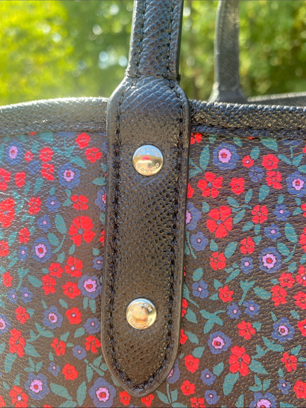Coach Navy Floral Tote reversible, with Black Trim and Matching Pouch - Picture 5 of 12